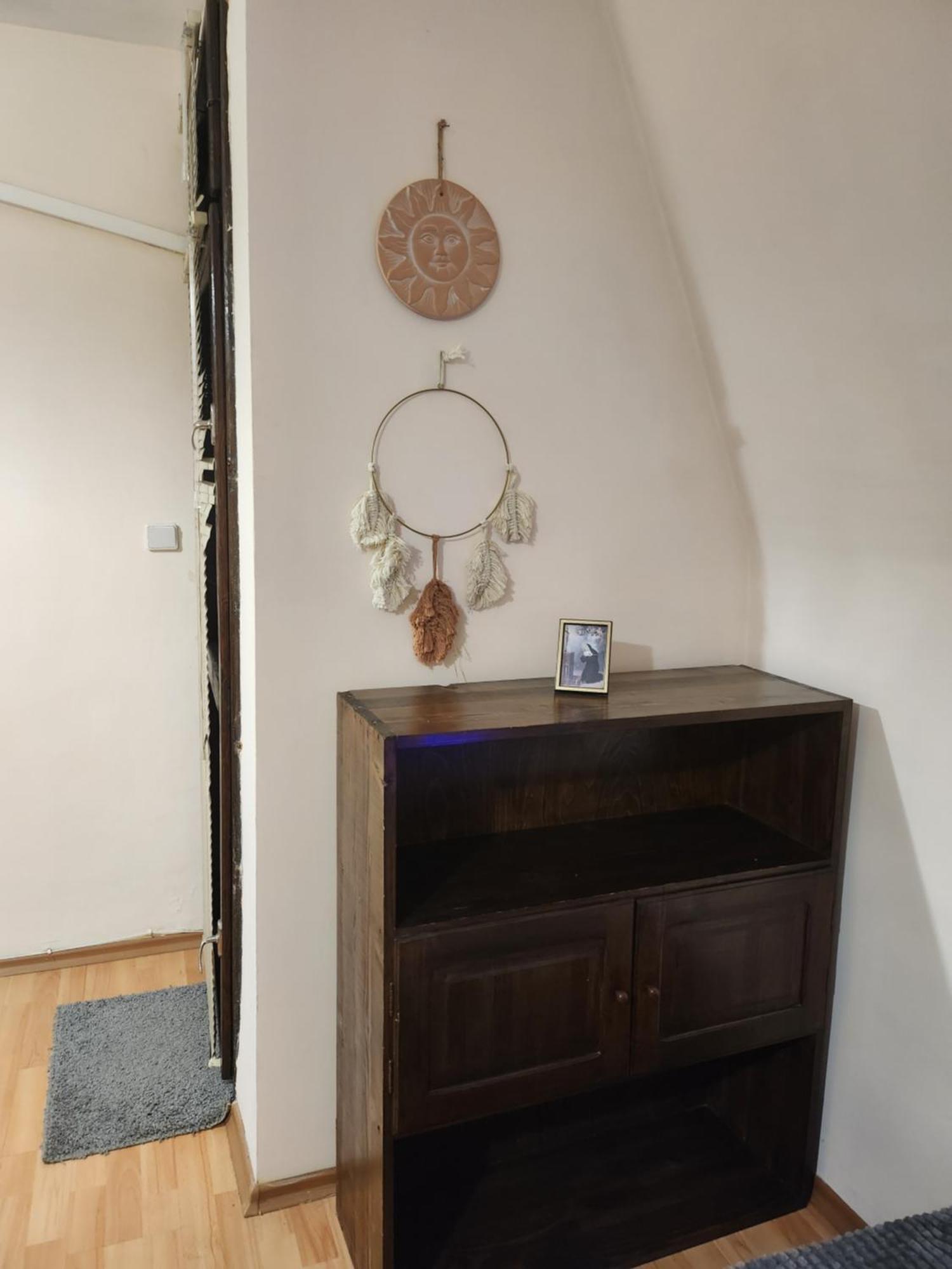 Quiet Apartment *